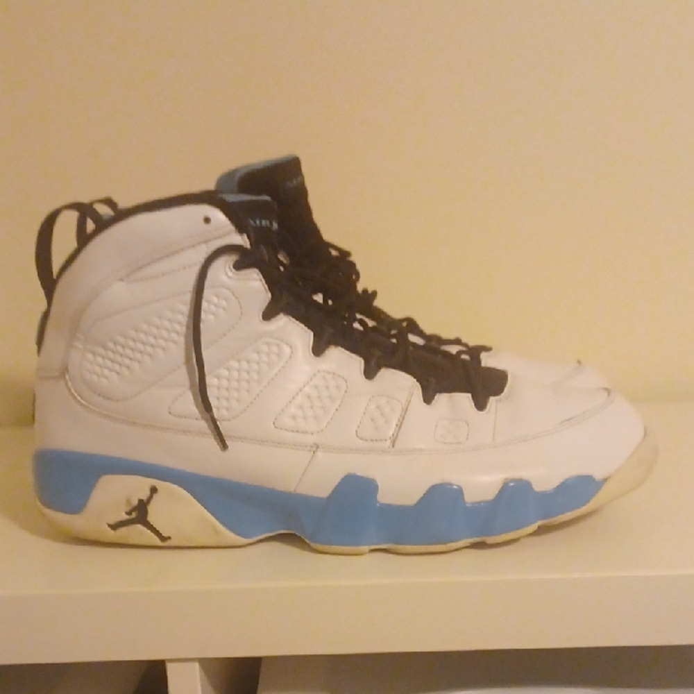 Jordan 9 Carolina blue